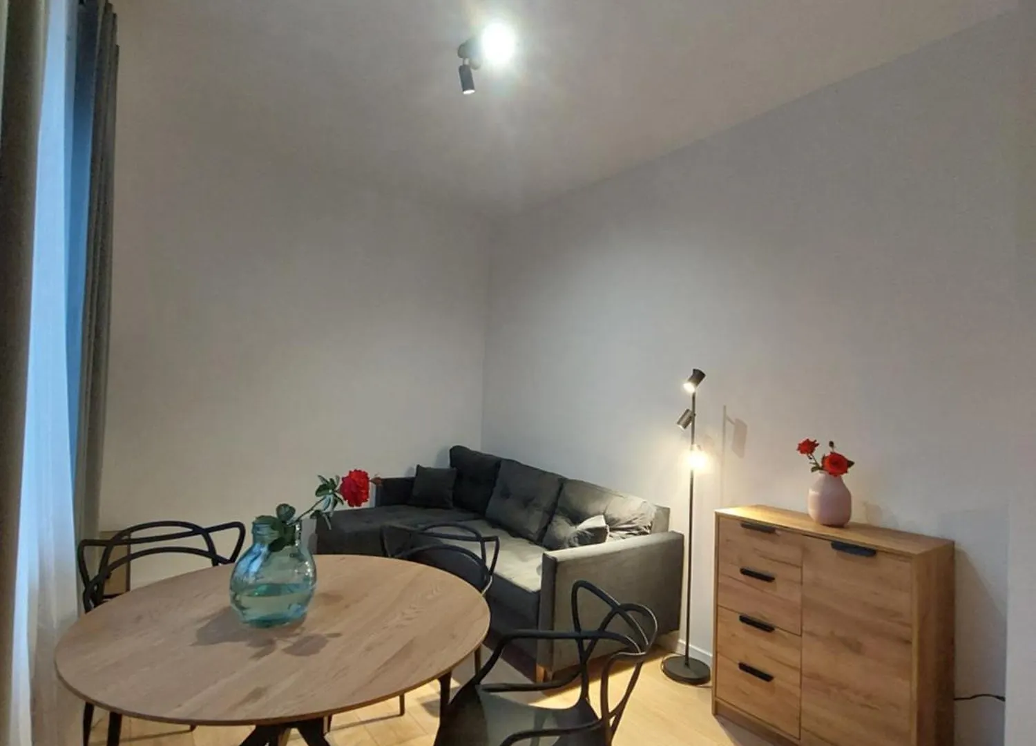Apartament Aleja 29 Listopada Krakow Apartment